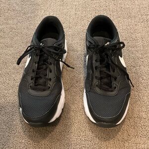 Nike Air Model CW4554-001 Sneakers Size 8 Preowned Black